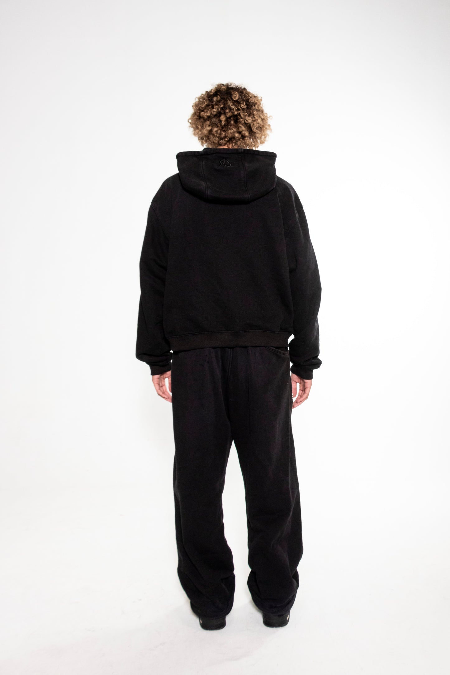 Essential Jogger Zip