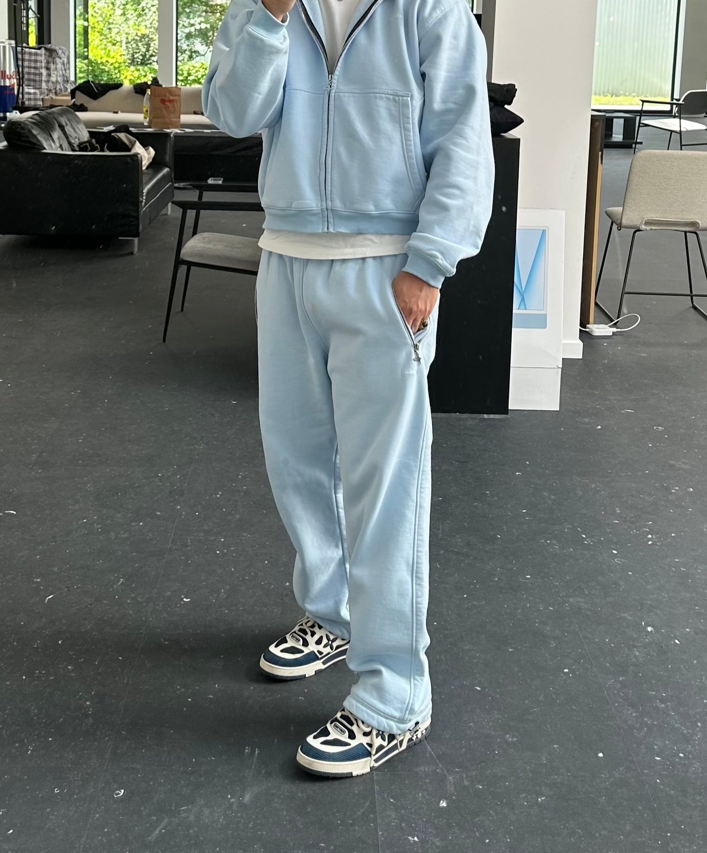 Essential Jogger Zip