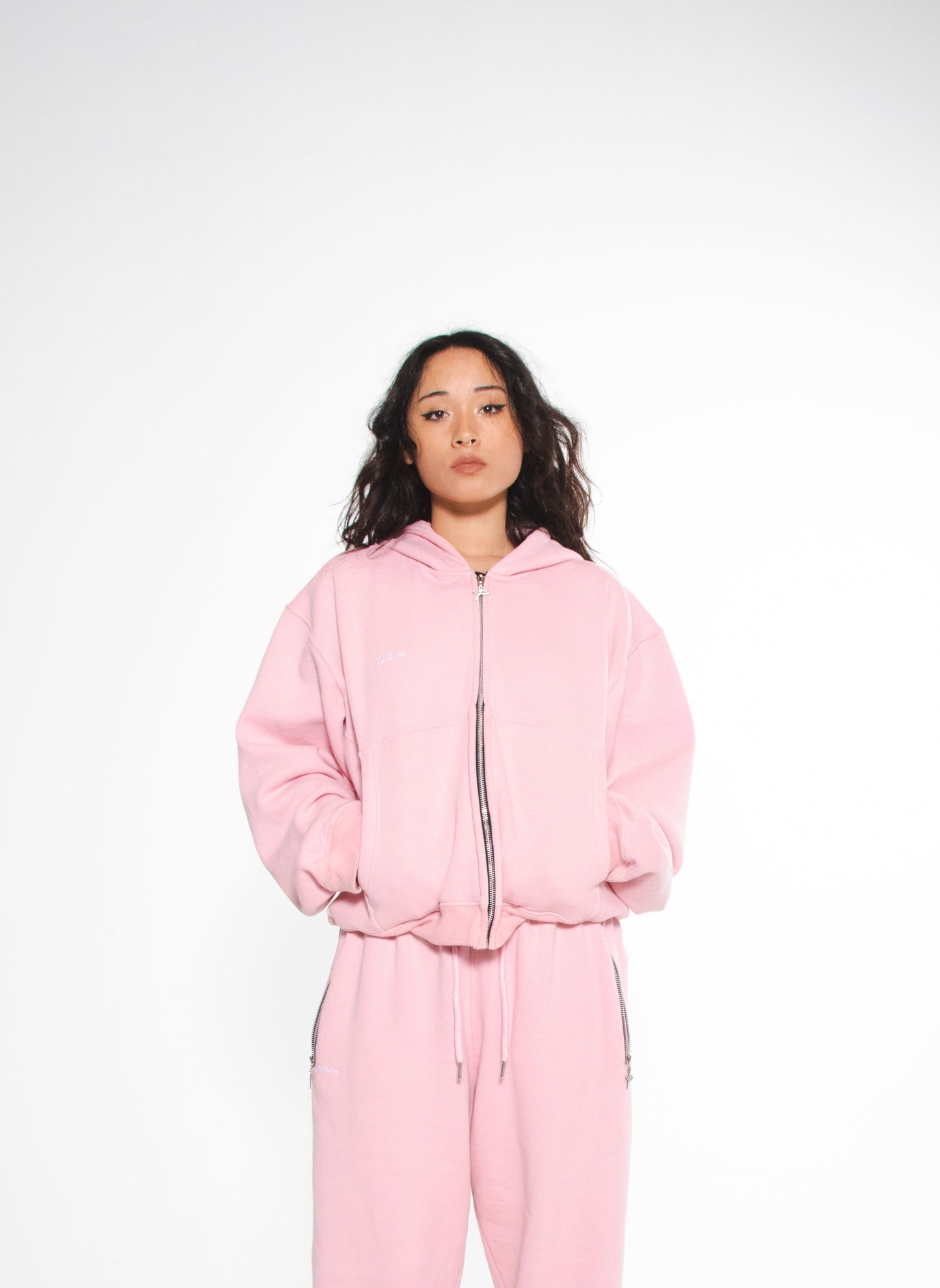 Essential zip rose